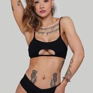 Creatures of XIX Hills Raree Top - Black - Medium - cutout, underboob